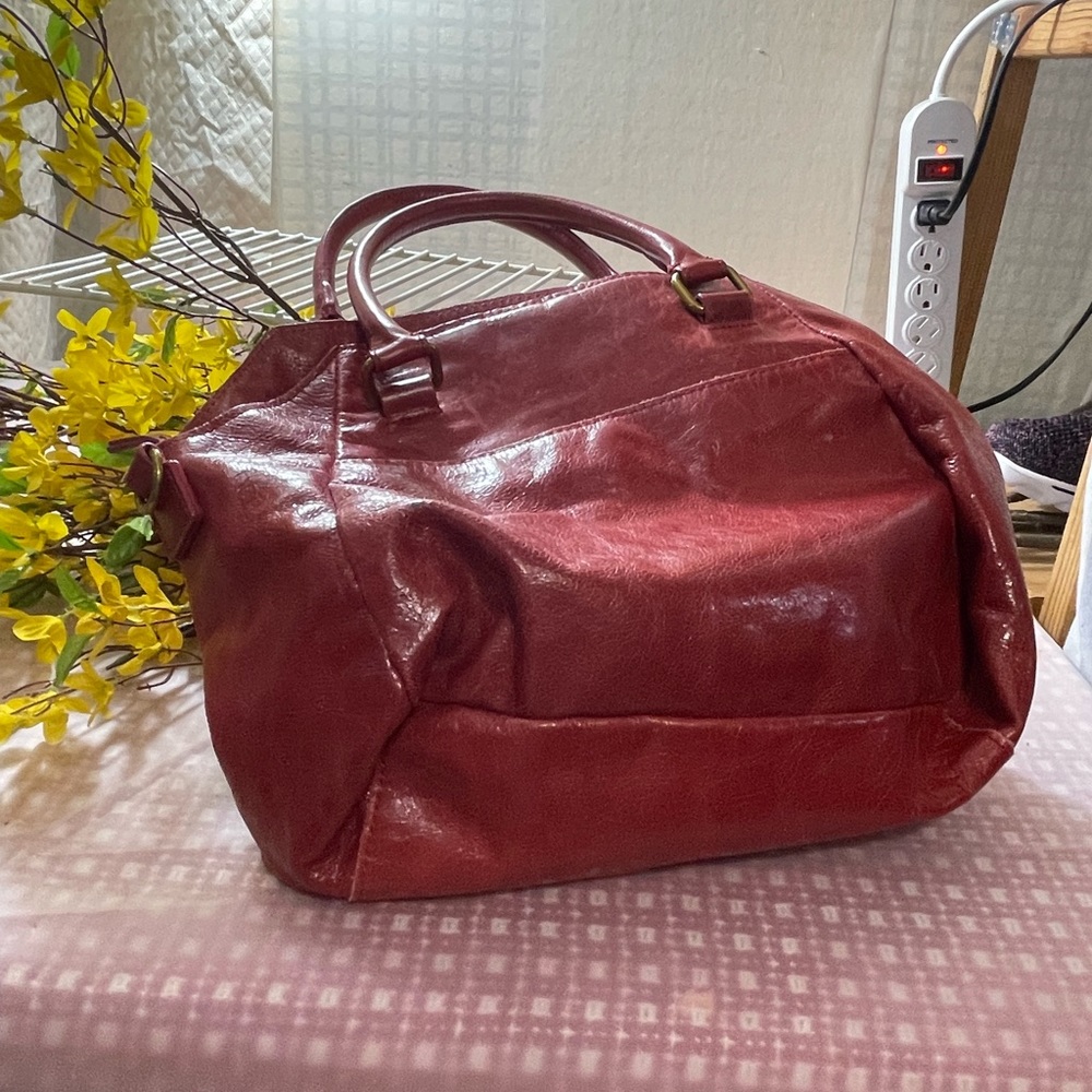 Elliott Lucca Purse- Gently used/missing crossbody strap - Picture 3 of 8